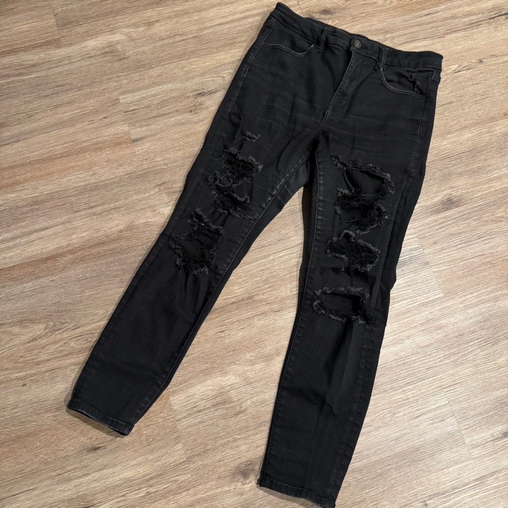 American Eagle Outfitters Black Distressed Skinny Jeans